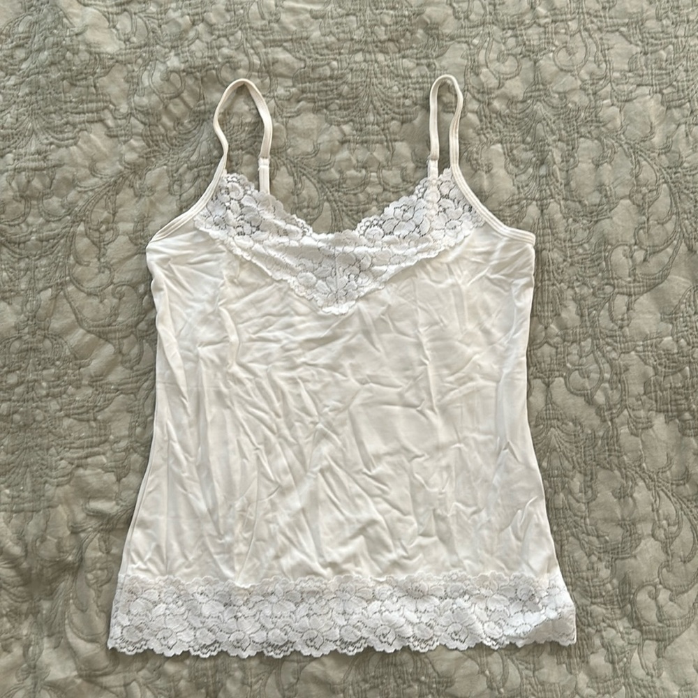 Small lace camisole, cream color
